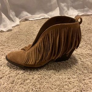 Coconuts by Matisse Fringe Booties